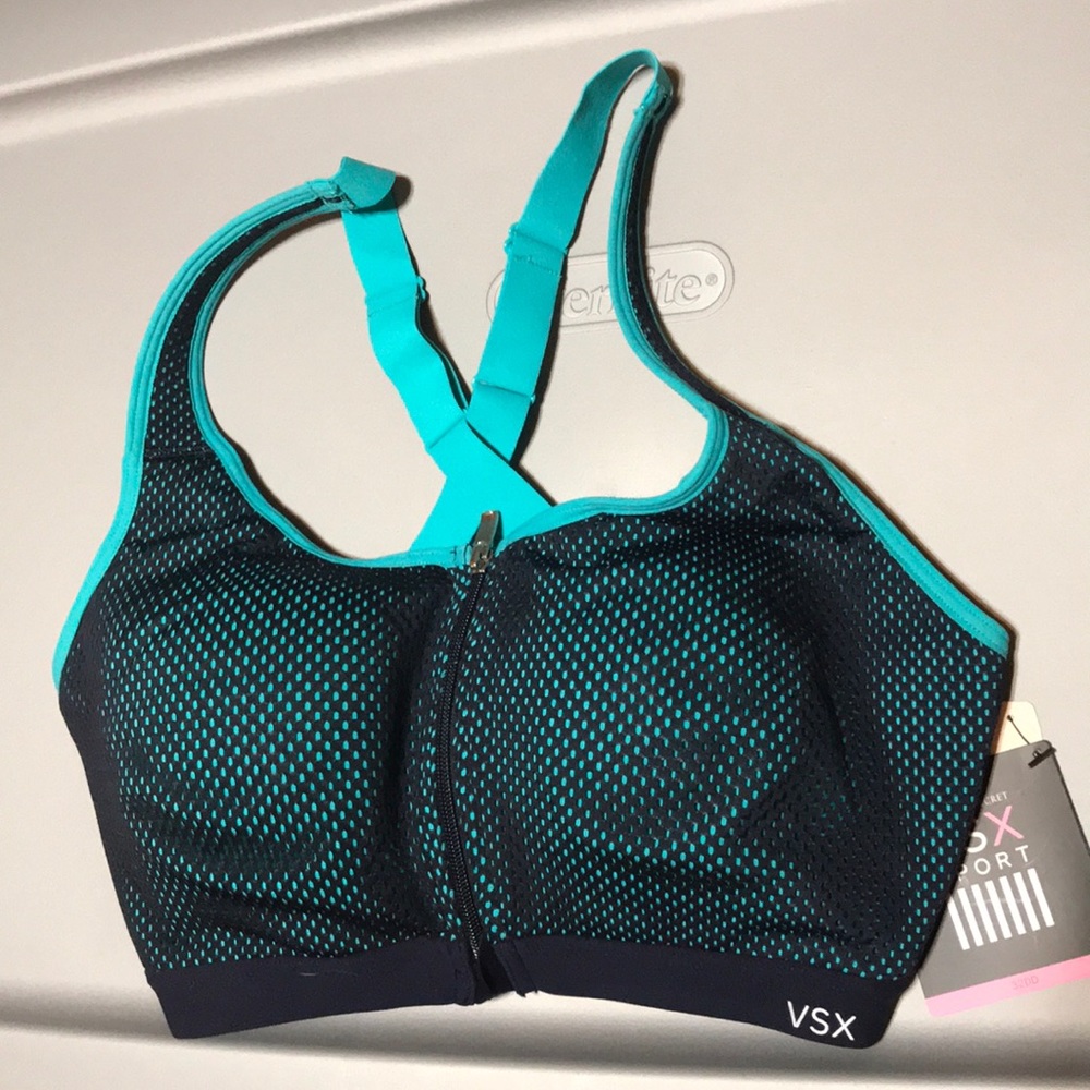 Victory Secret sports bra